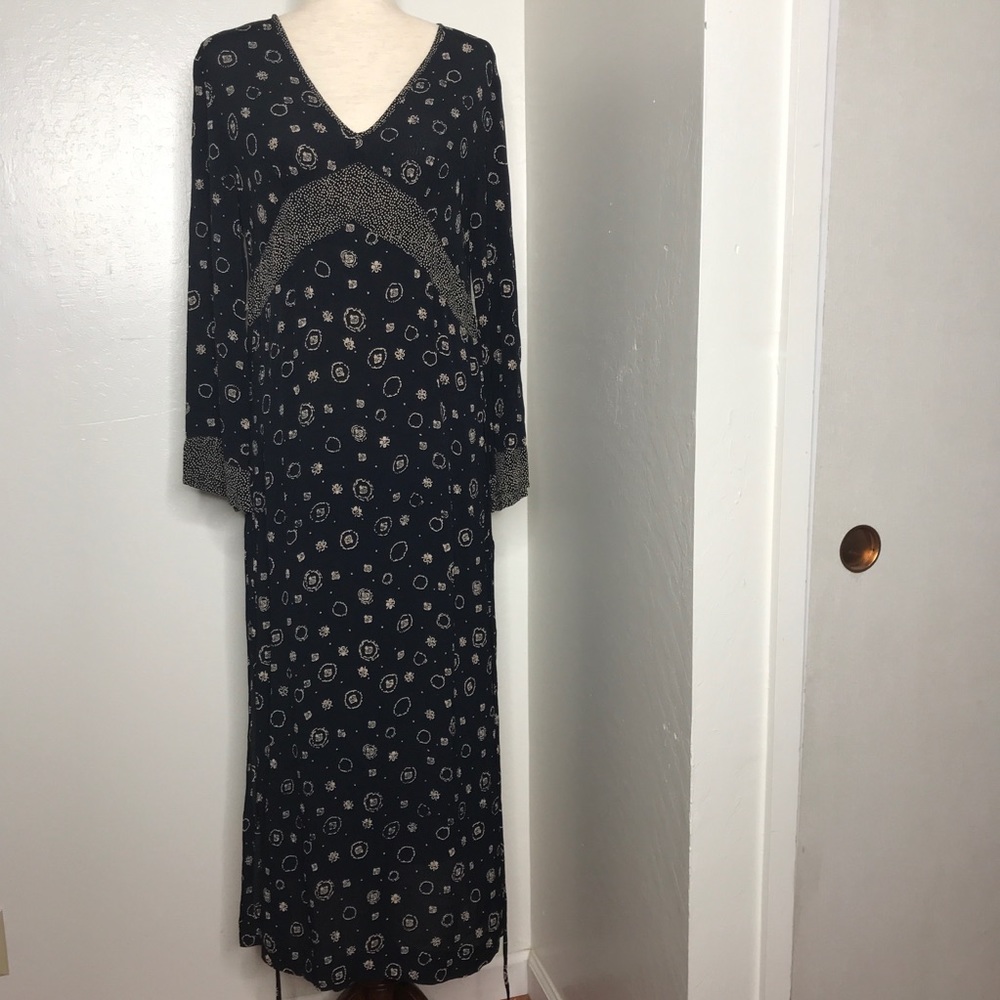 Karavan 3/4 Sleeve Black V Neck Maxi Dress